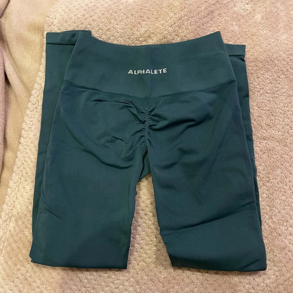 Alphalete Pier Blue Leggings